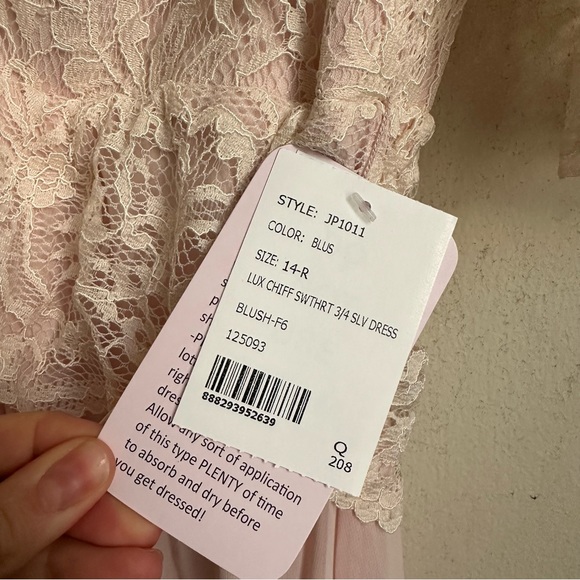 NWT Jenny Packham JP1011 3/4 Sleeve Bridesmaid Back Lace Maxi Gown plus size 14R - Picture 5 of 7